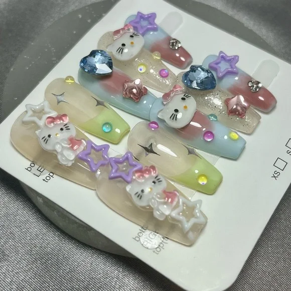 Cute Hello Kitty Press On Nail Art 10 pc 3D Charms handmade reusable, medium NWT - Picture 5 of 9